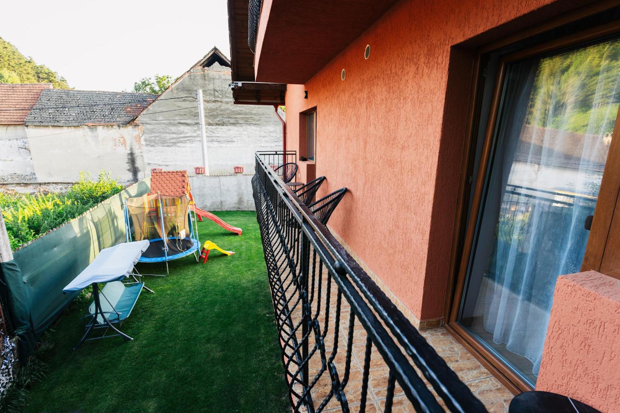 Casa Diana Rasnov Exterior foto